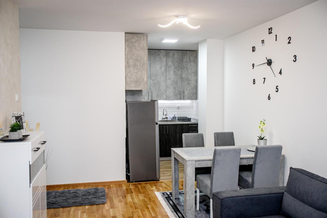 Tik Tak Apartman Subotica Exterior photo