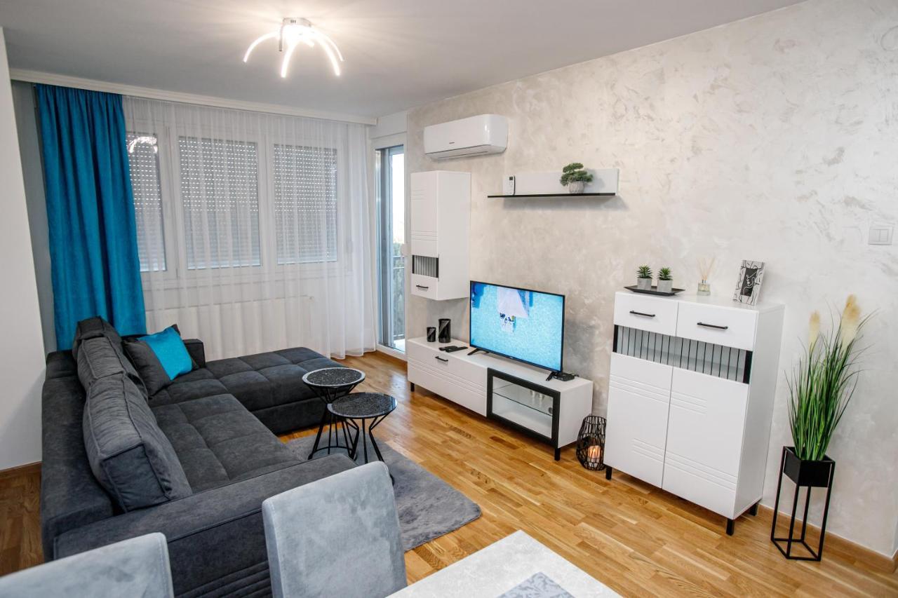 Tik Tak Apartman Subotica Exterior photo